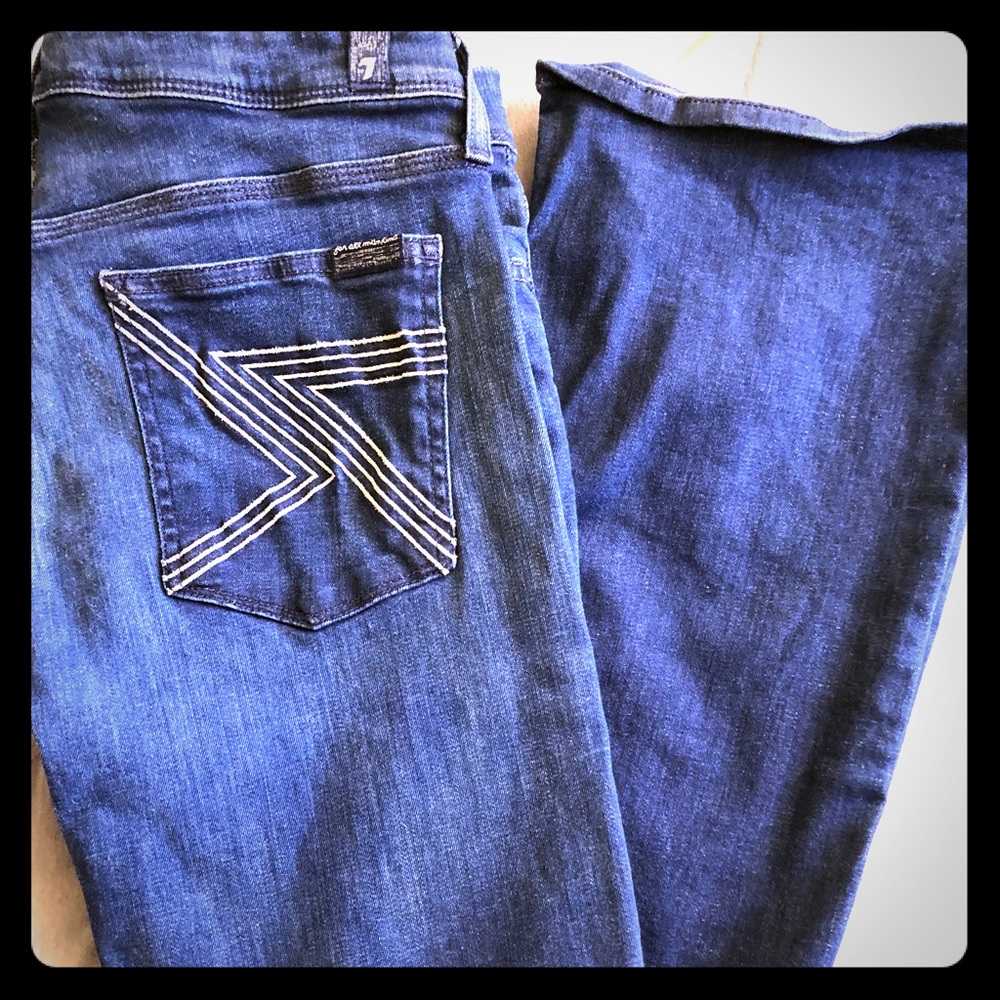 7 For All Mankind dark denim stretch flare 👖💙